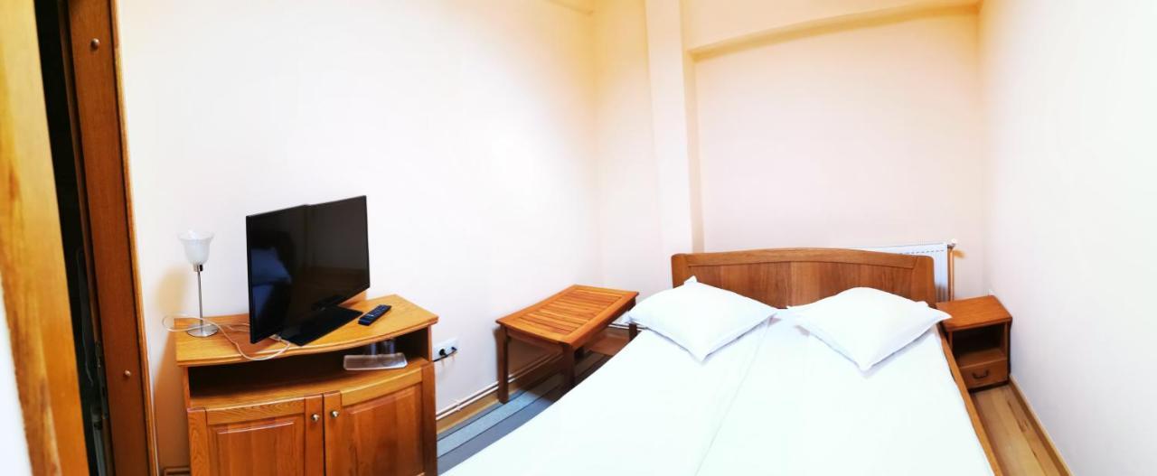 Bed and Breakfast Rakoczi Center Odorheiu Secuiesc Exterior foto